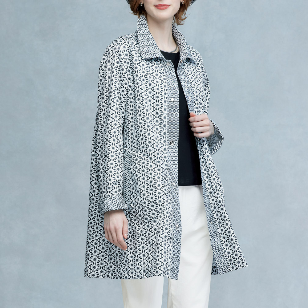 撥水･ハット付き花柄プリントコート