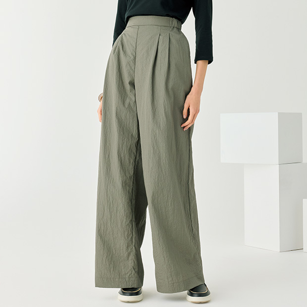 ワッシャー加工タックパンツ