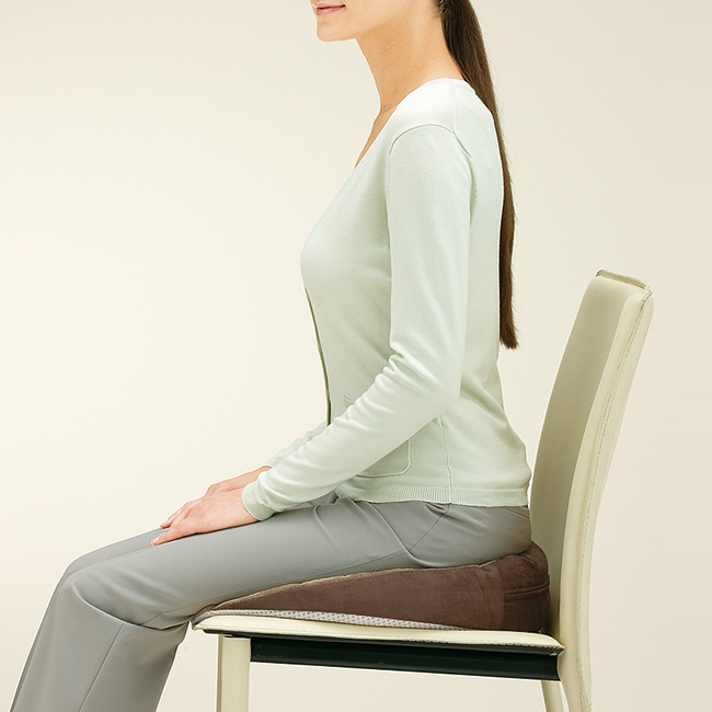 人間工学に基づいた仙骨サポートチェアクッション