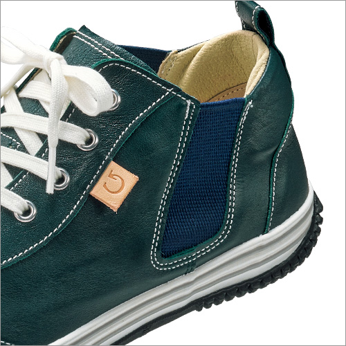 カンガルーレザースニーカー