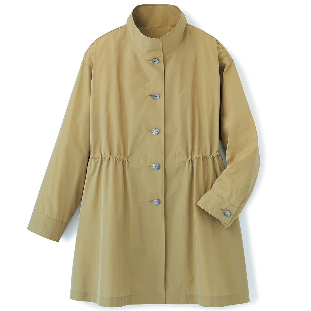 イタリア製生地使用シャンブレー軽量コート／収納袋付き