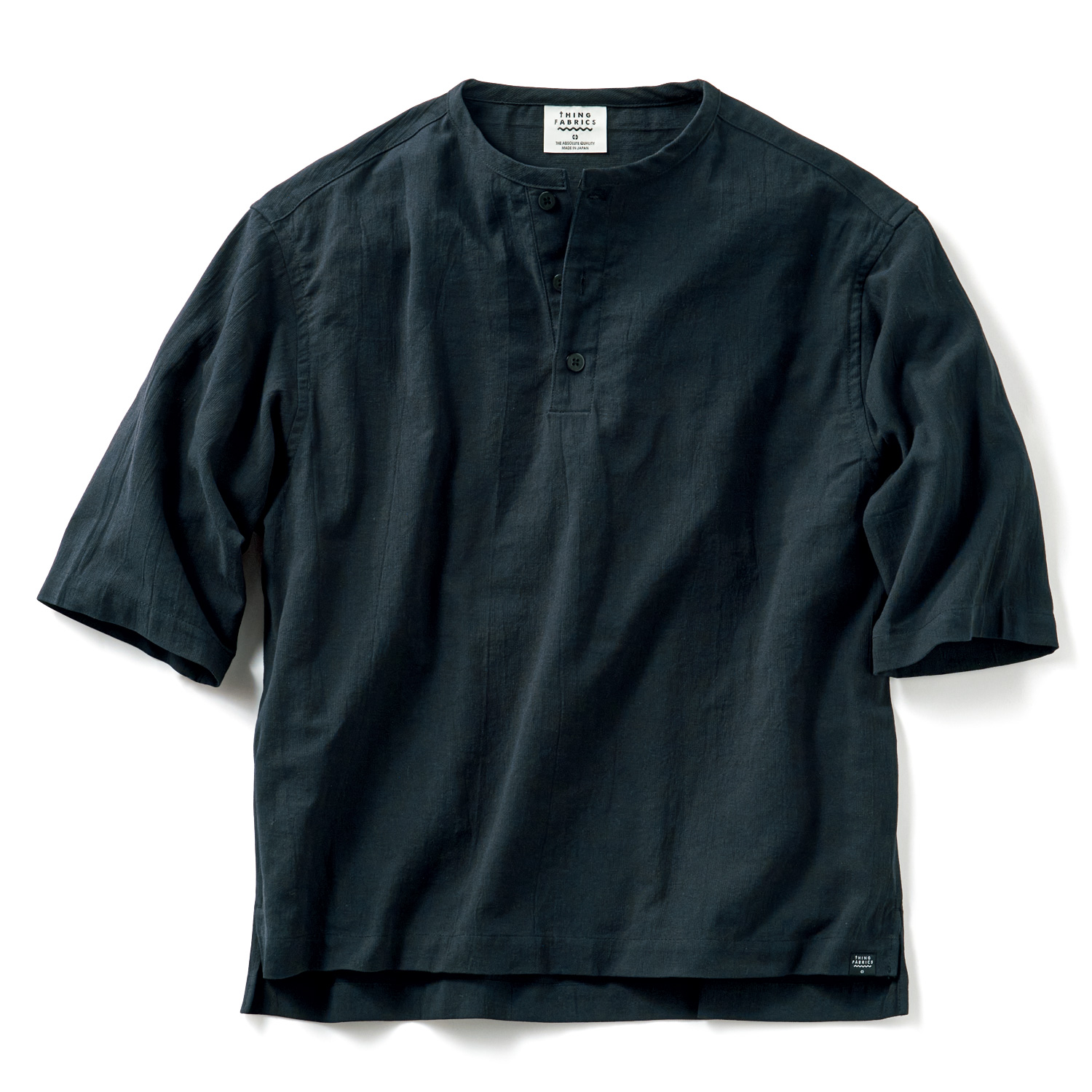 タオル織機のゆったりヘンリーネック七分袖シャツ
