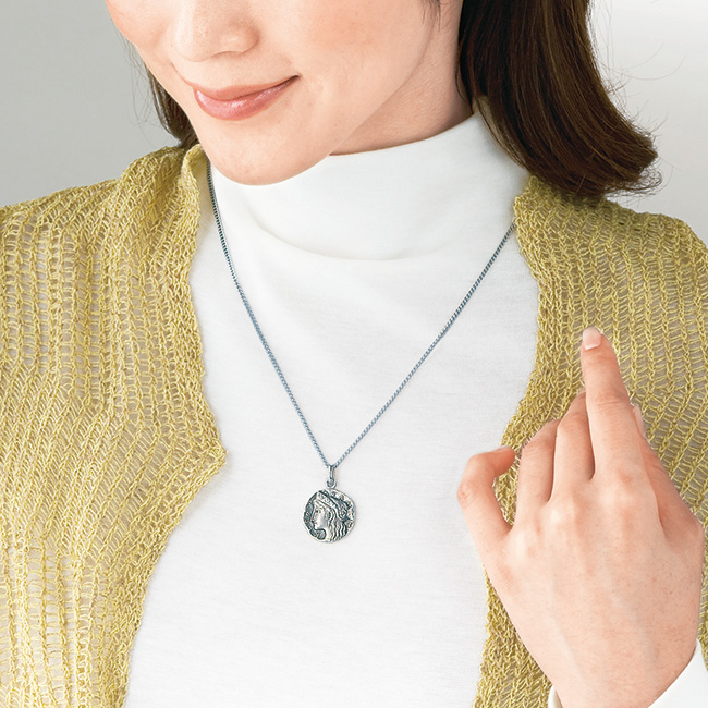銀製メダルペンダント/クレオパトラ