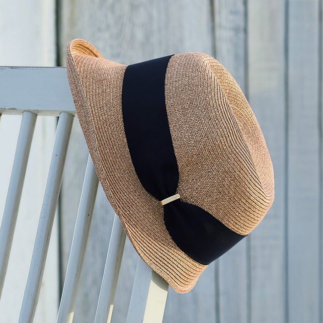 ペーパーフェミニンリボン付クローシュ