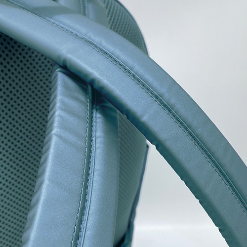 A4が入るすっきりリュック