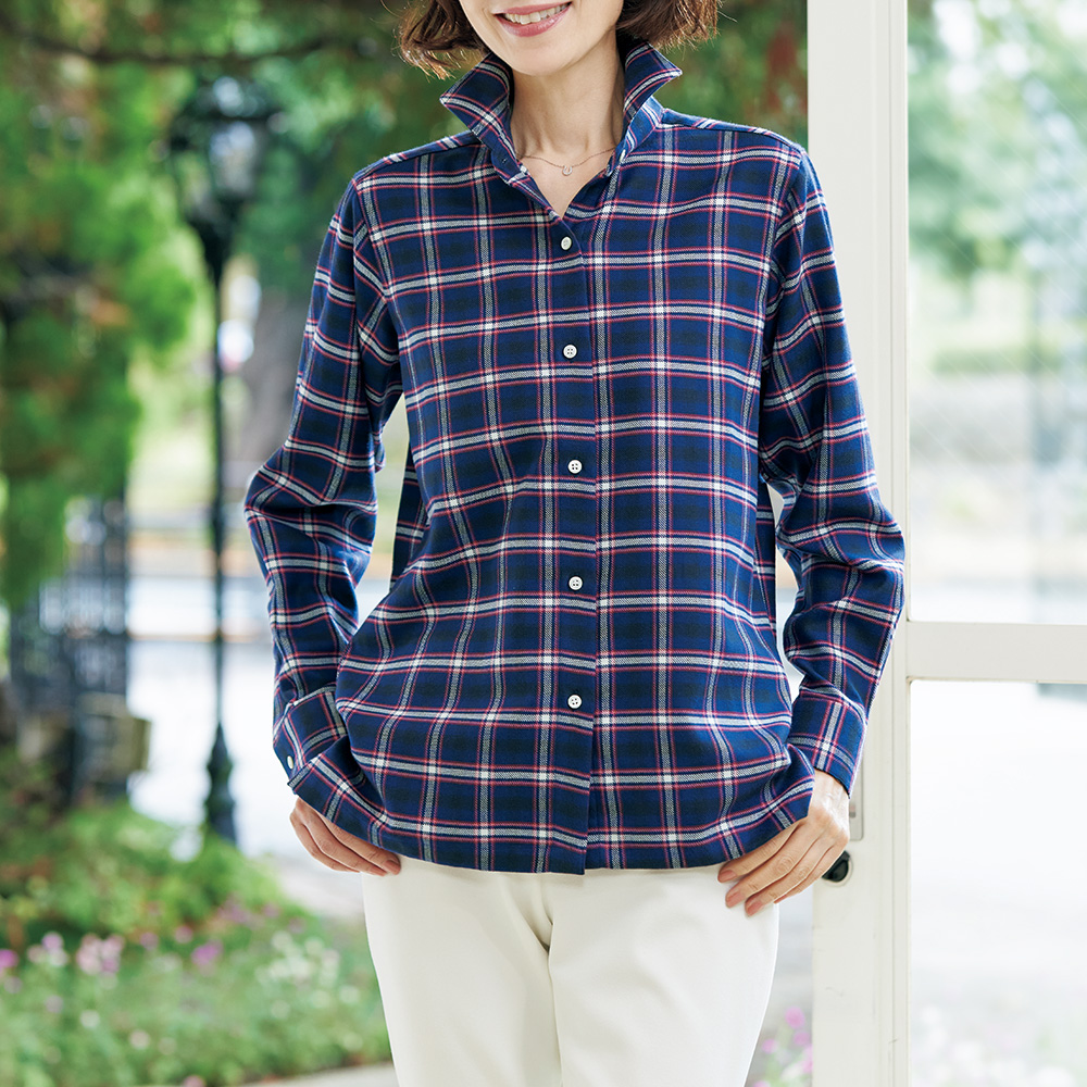 輸入素材のワイドラウンドカラーシャツ