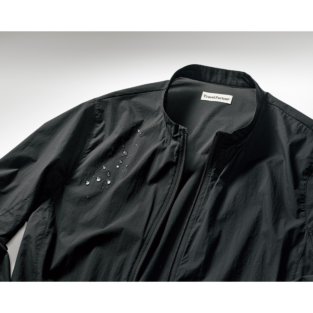 撥水軽量パッカブルストレッチジャケット