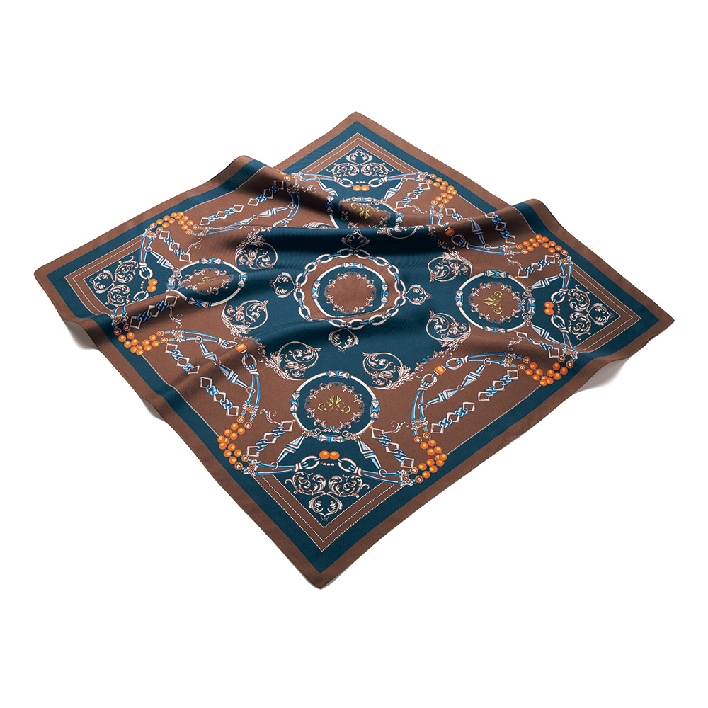 シルクスカーフ／アクセサリー柄