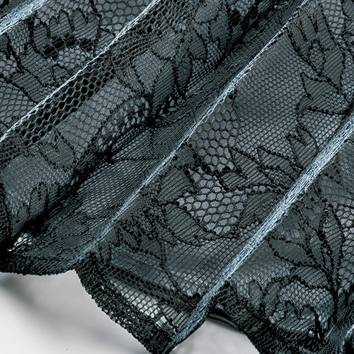 レース使いプリーツスカート