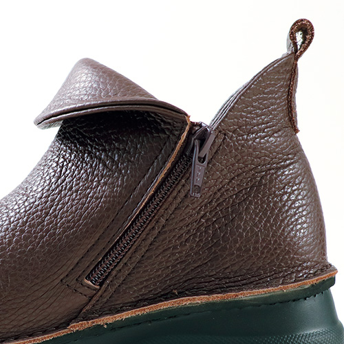 軽量デザインブーツ