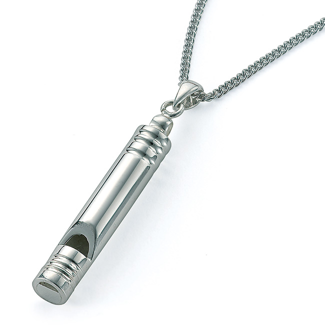 ネーム入り銀製ホイッスルペンダント