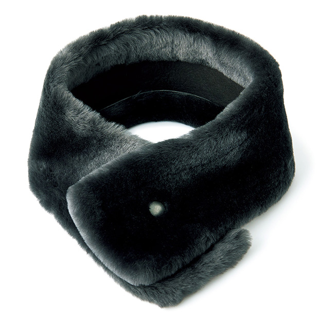 ムートンミニマフラー／AMOS 2