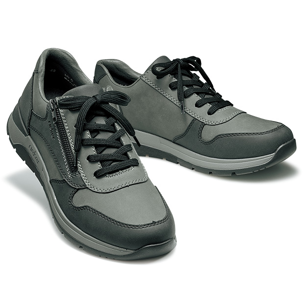 サイドファスナースニーカー