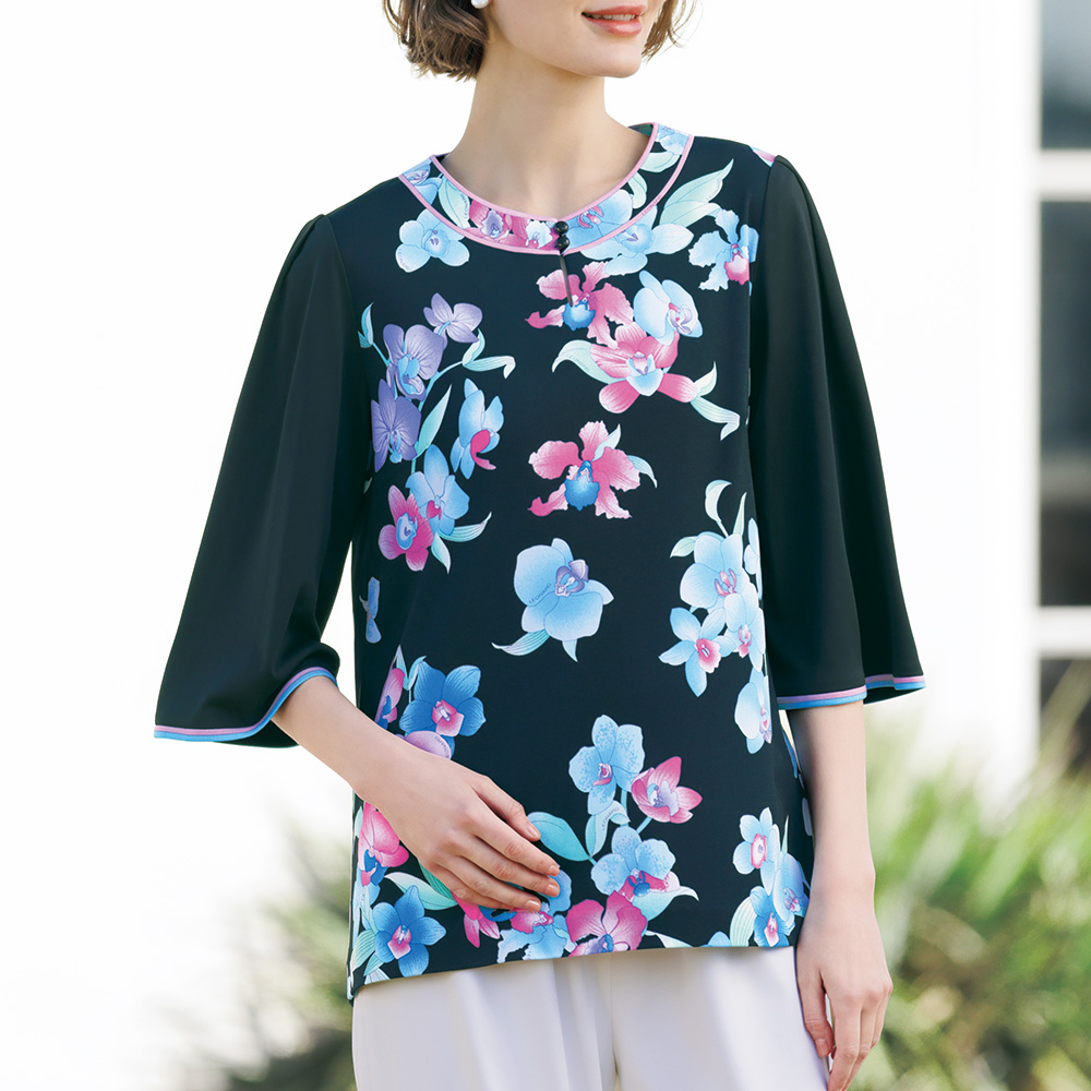 ベルスリーブプルオーバー