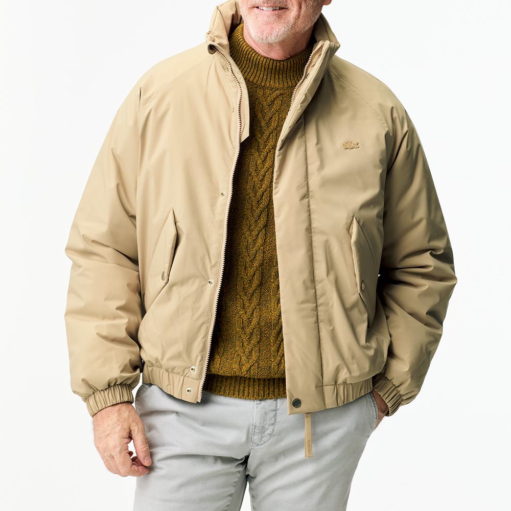 洗えるウールの秋を愉しむモックネックセーター