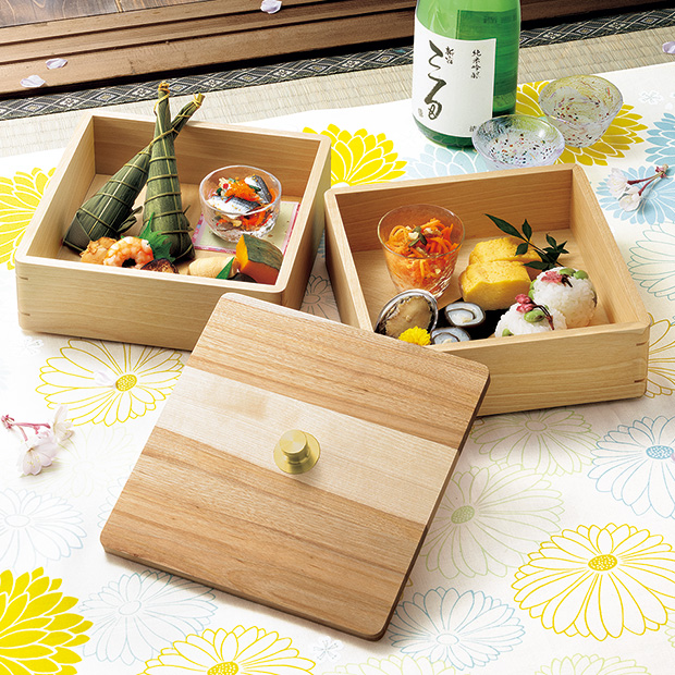 天然木の重箱