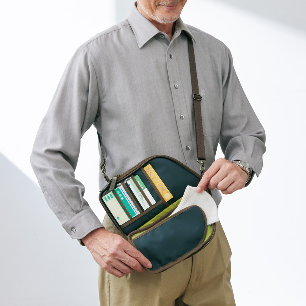 通院に便利なミニポーチ