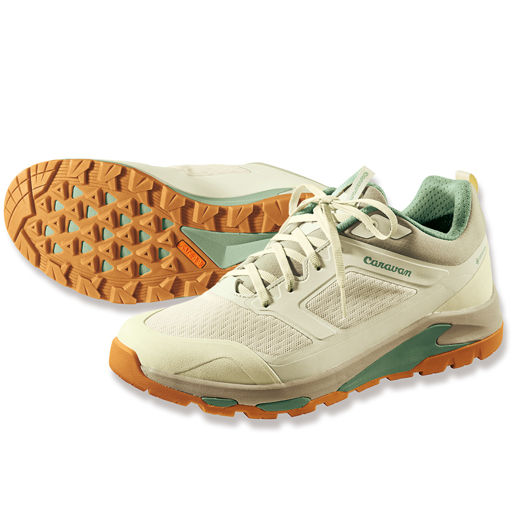 足取り軽やかな防水シューズ