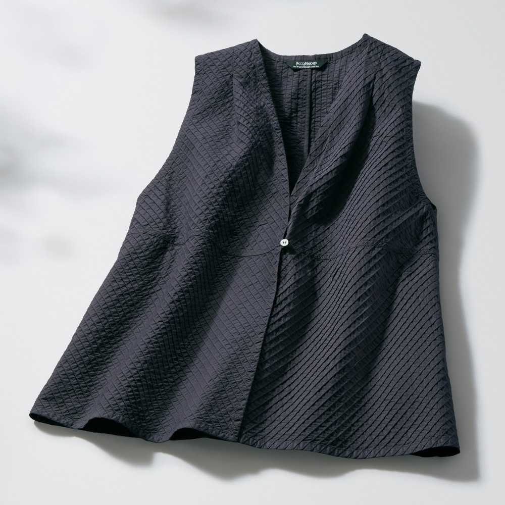 ローン総ピンタックベスト