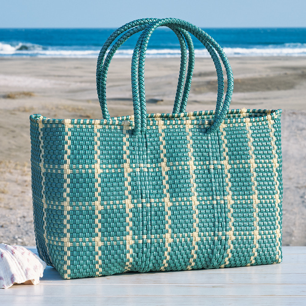 手編みのメルカドバッグ