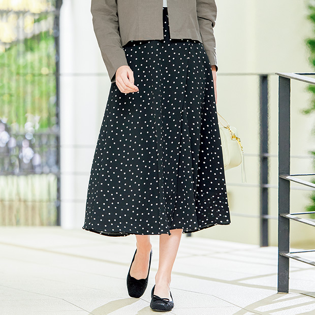 ラップ風ストレッチスカート
