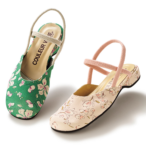 ダブルストラップサンダル