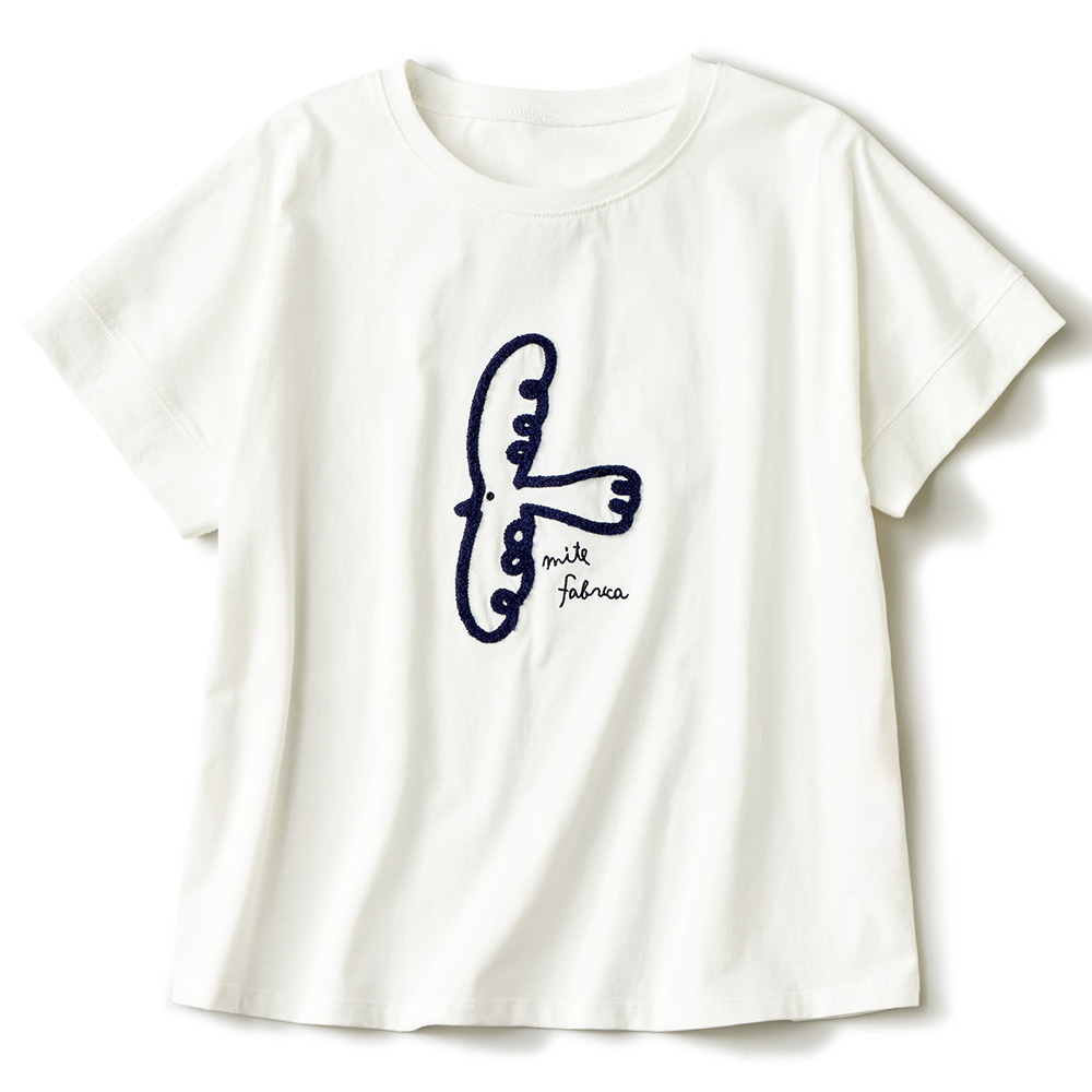 刺しゅうモチーフTシャツ
