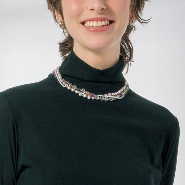 天然石＆パール＆珊瑚の三連ネックレス