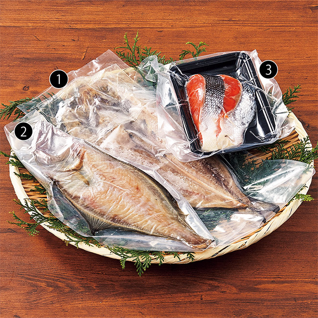 こだわりの吊るし干しと塩鮭を味わう十二ヵ月頒布会