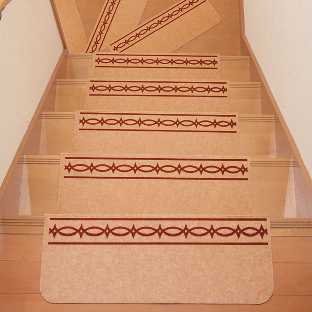 コーナー付階段マット／スベリ止め付（15枚入）