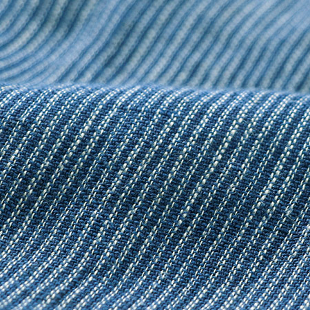 麻のストライプシャツ