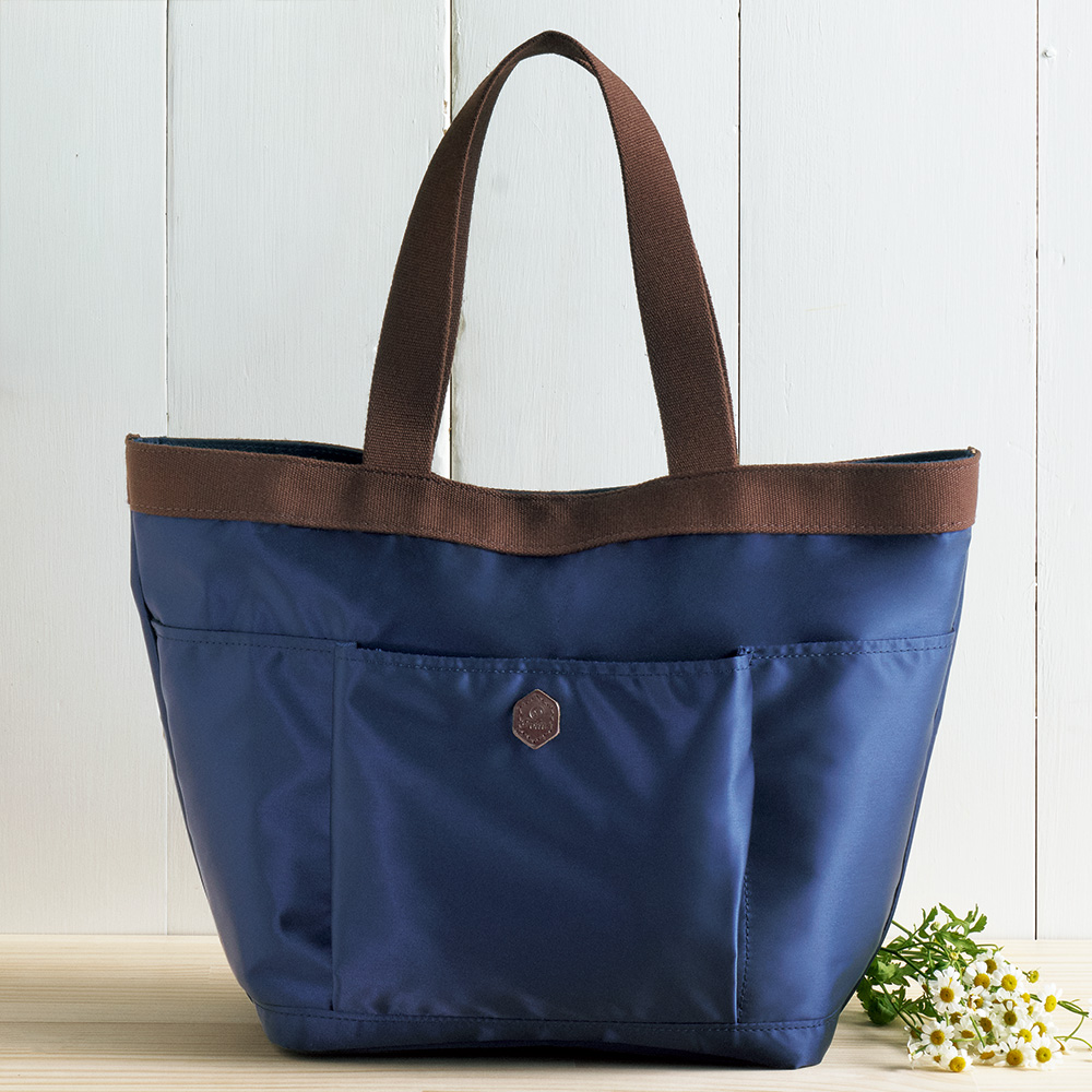 ナイロントートバッグ