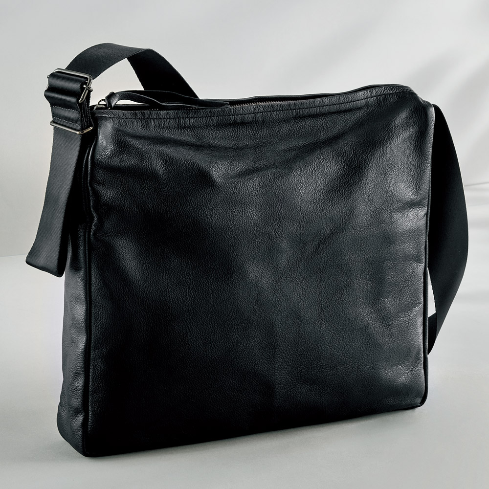 リバイブレザーショルダーバッグ