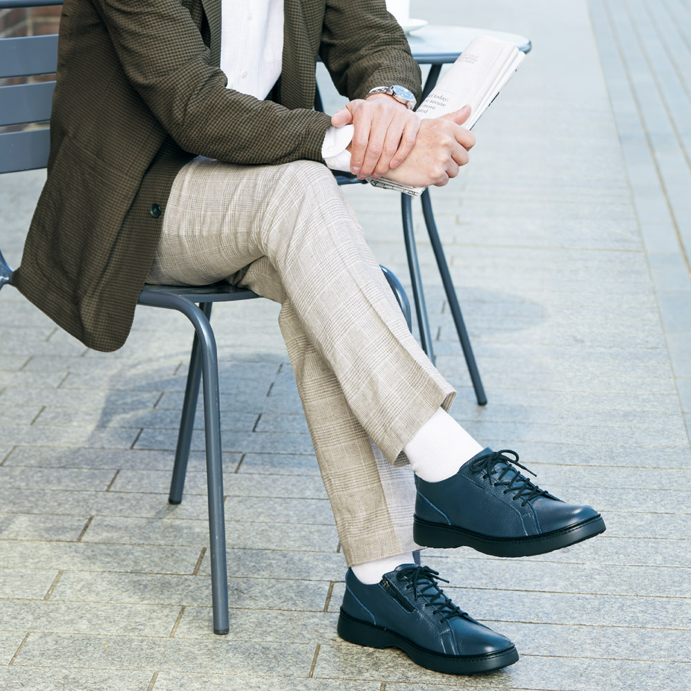 金谷さんの柔らかスマートスニーカー／サイドファスナー