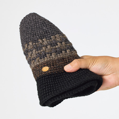 手編みのローラブルハット