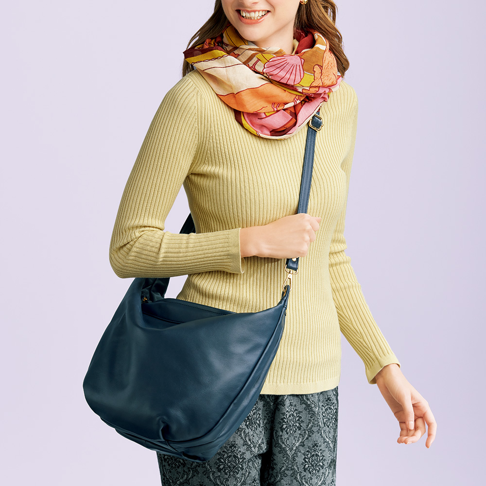 カーフレザーの2ウェイバッグ