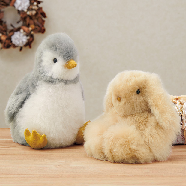 ベビーアルパカのぬいぐるみ
