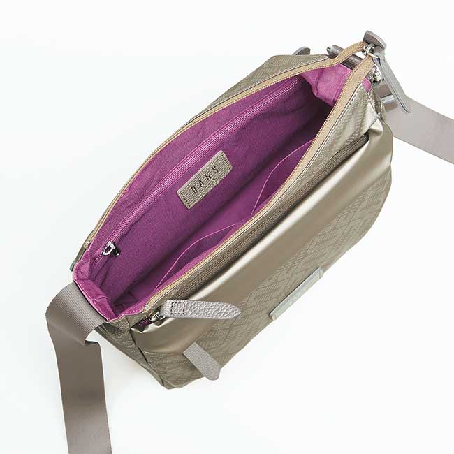 軽量ショルダーバッグ