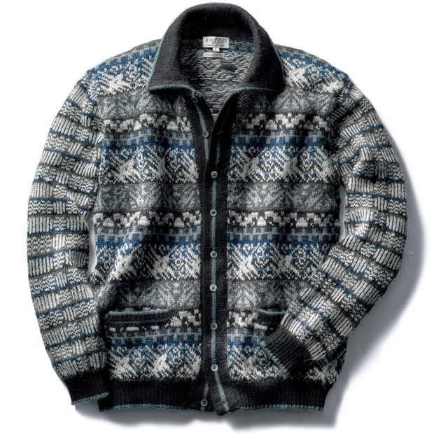 アルパカ襟付きセーター