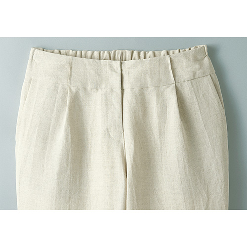 リネンコットンのテーパードパンツ