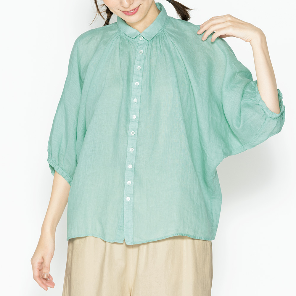 ゆったりリネンブラウス