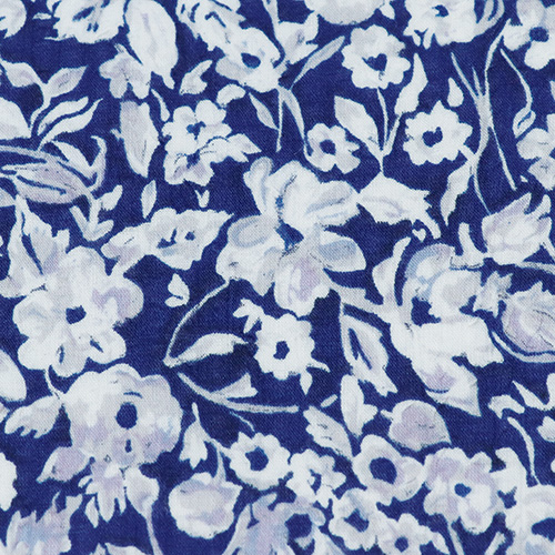 リバティプリントブラウス