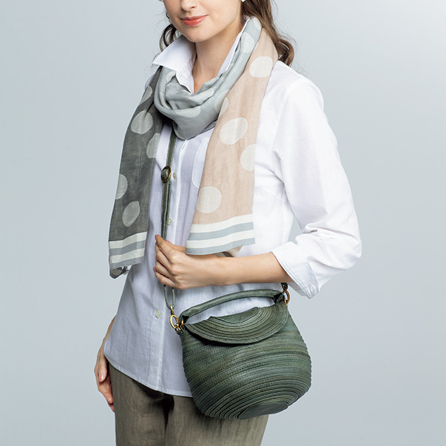 デザインショルダーバッグ