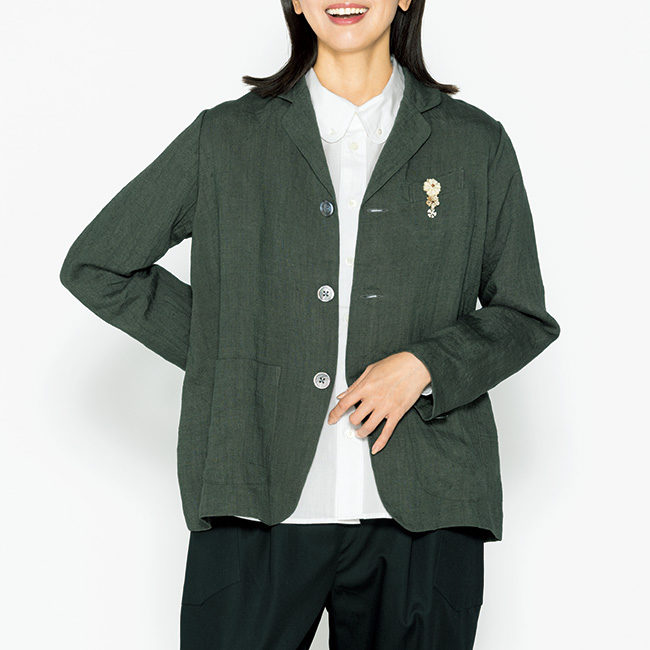 リネンとラミーで織ったデザインジャケット