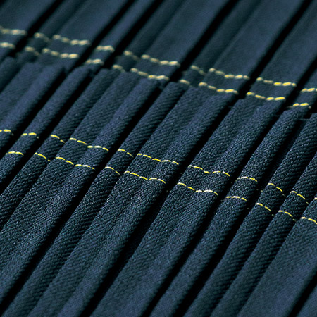 ミックスプリーツ･デニムジャケット風ブラウス