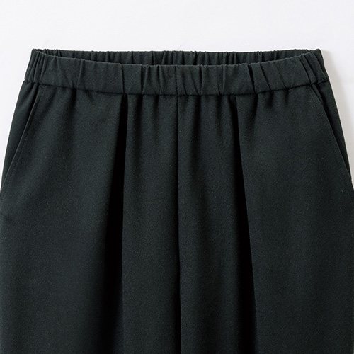微起毛ストレッチテーパードパンツ