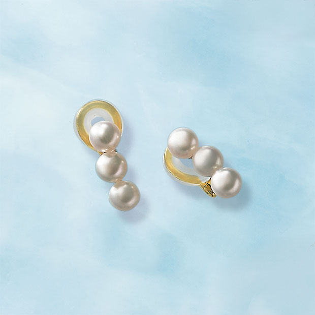 伊勢志摩産アコヤベビーパール3珠イヤリング