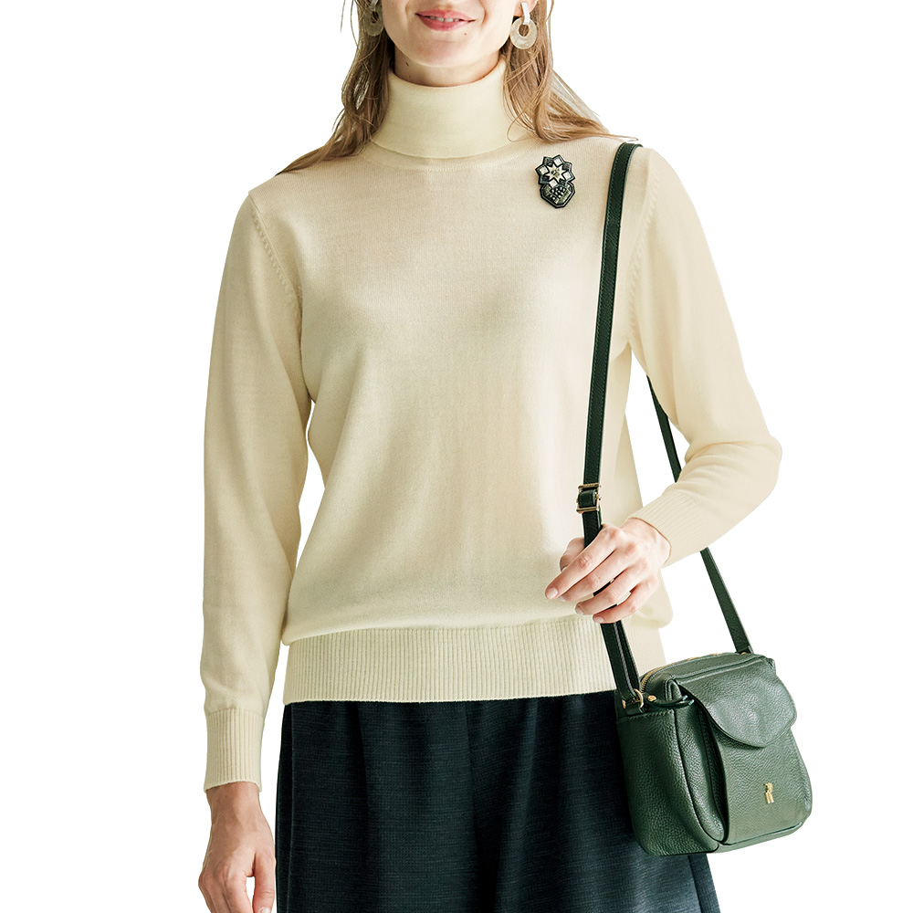 イタリア糸使用･洗えるタートルネックセーター