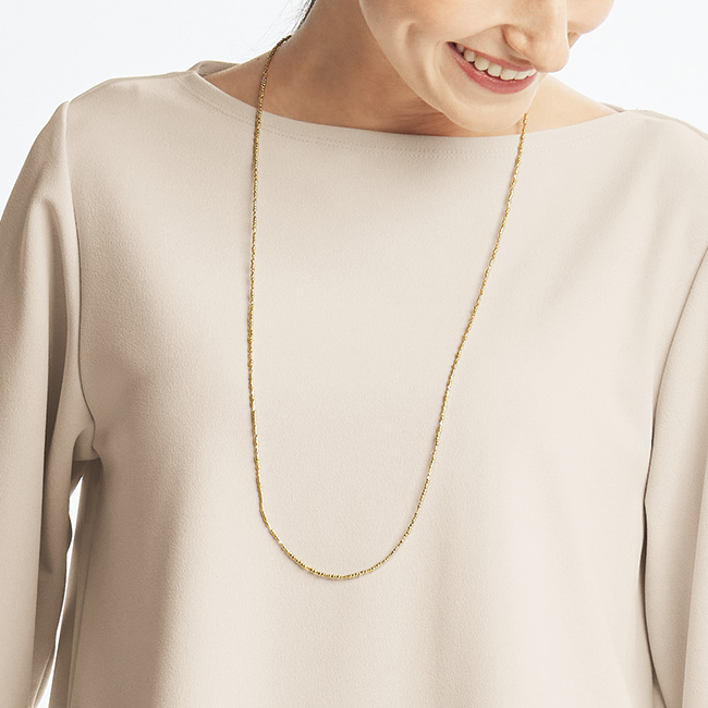 多面カットのメタリックビーズ･ロングネックレス