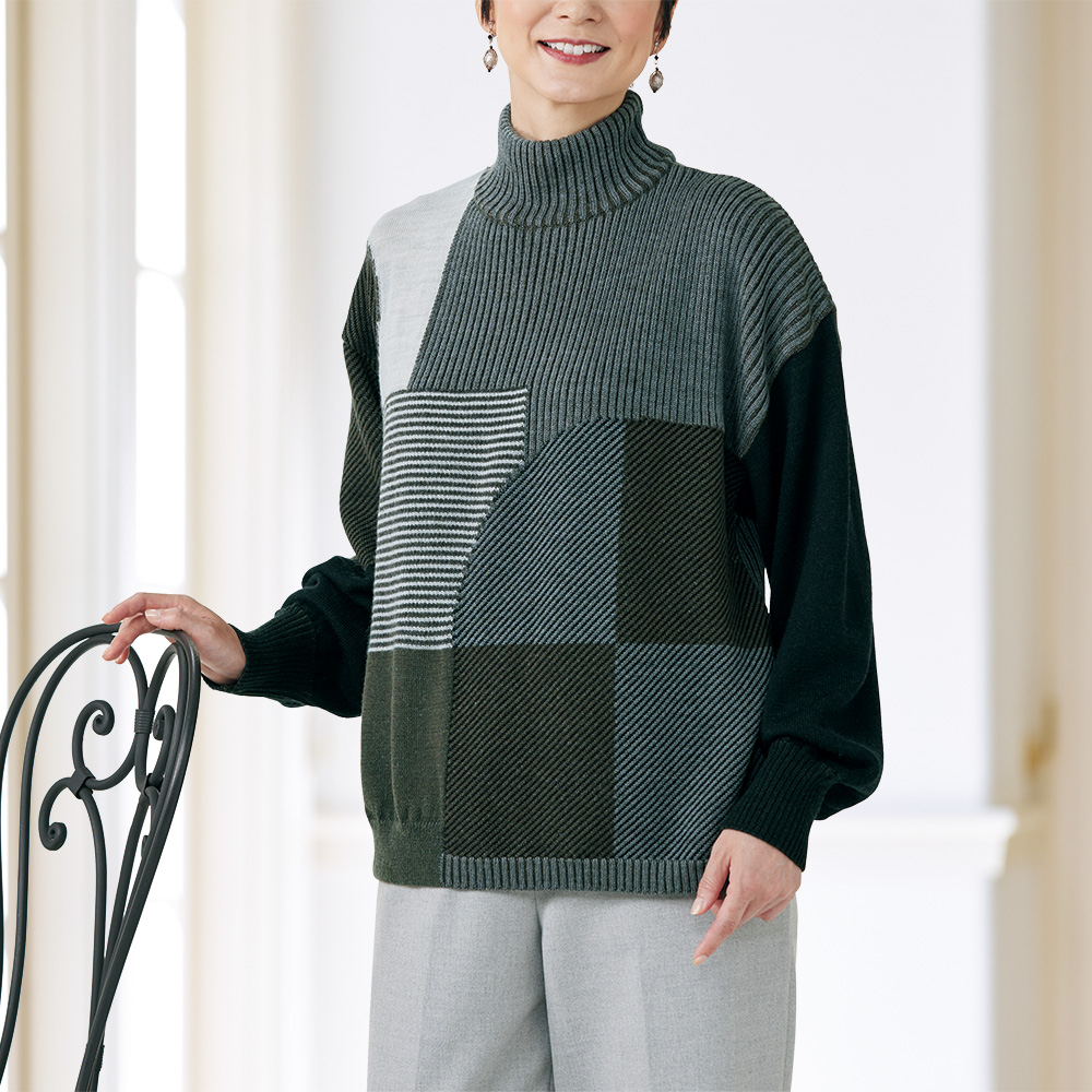 ハイネックデザインプルオーバー